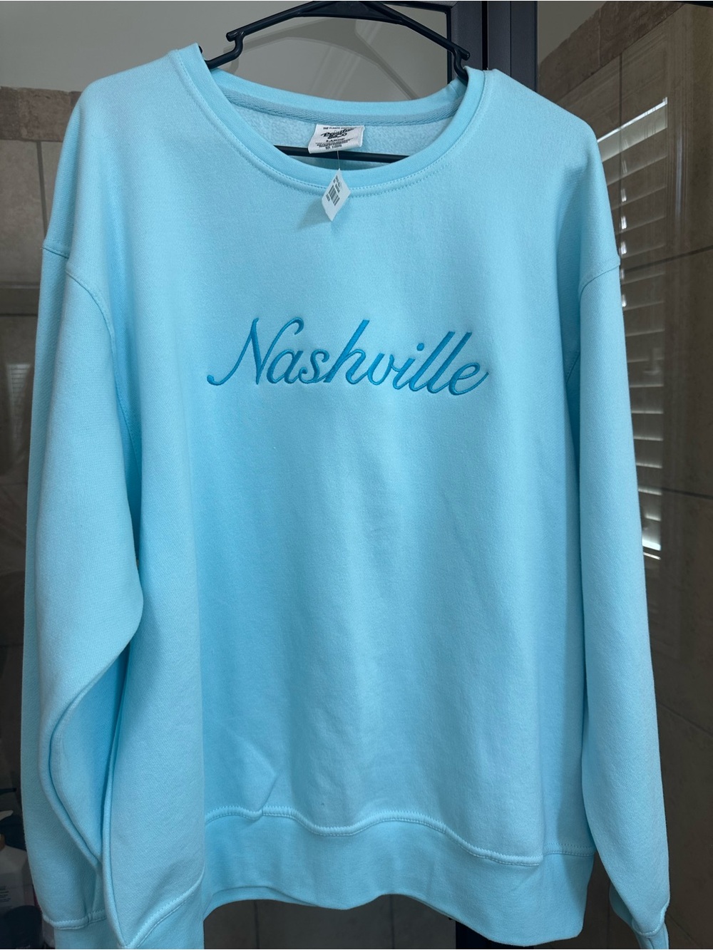 Turquoise Nashville Sweatshirt Sz L NWT